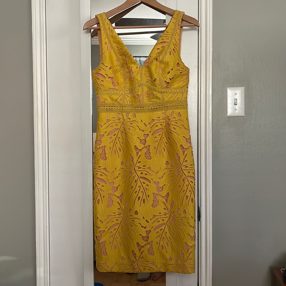 NWT Anthropologie Maeve size 4 cocktail dress. Smoke free home.